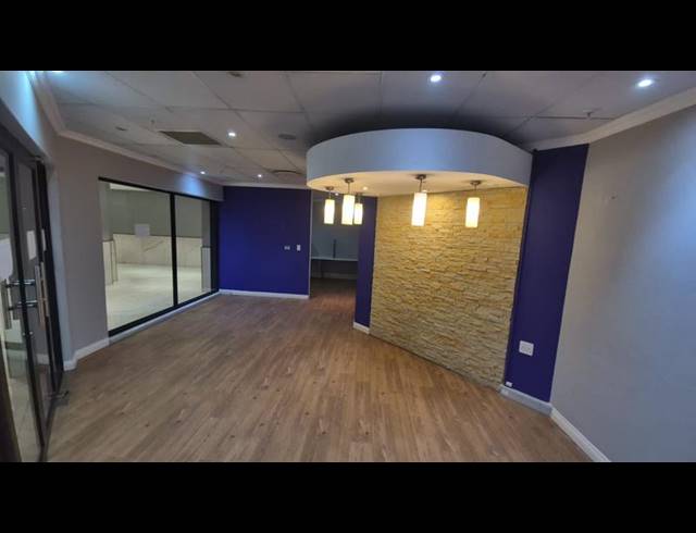 BUSINESS PROPERTY TO RENT IN GEORGE CENTRAL